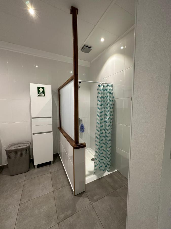 Paradise Apartments I Санта Круз да Флорес Екстериор снимка